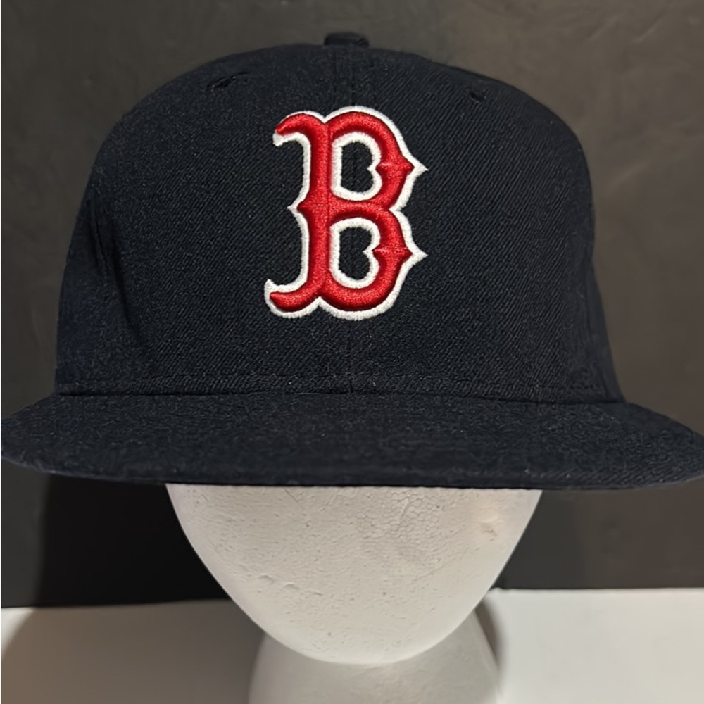 Boston Red Sox New Era Fitted Hat Size 6 7/8 MLB Baseball